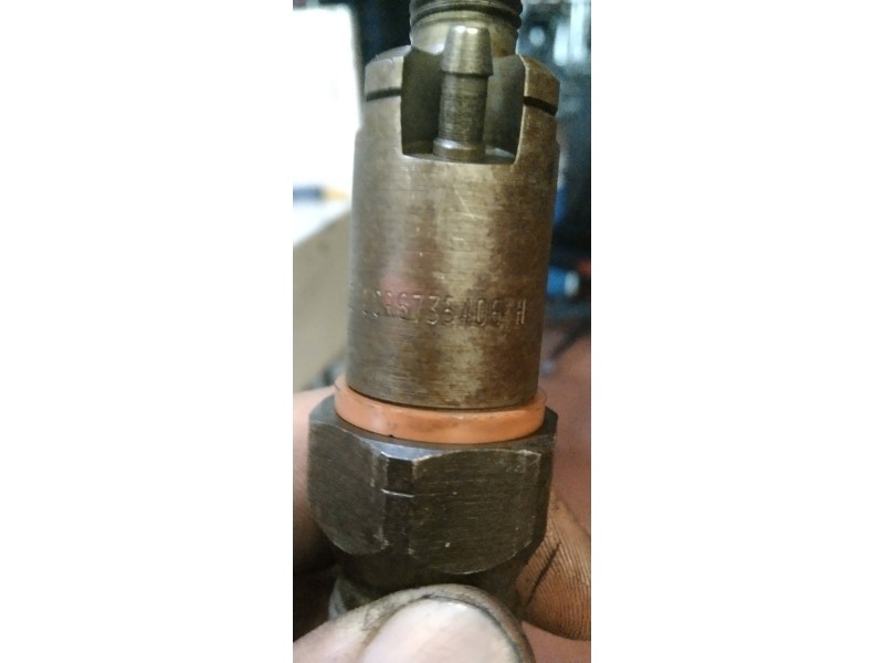 Recambio de inyector para renault kangoo (f/kc0) 1.9 diesel referencia OEM IAM LCR6735406H  