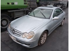 mercedes clase clk (w209) coupe del año 2002
