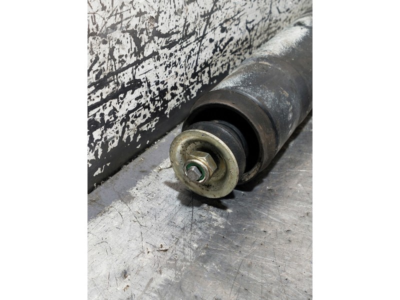 Recambio de amortiguador trasero derecho para seat ibiza gl referencia OEM IAM   