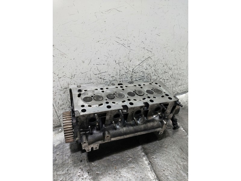 Recambio de culata para renault clio iii confort expression referencia OEM IAM K9KM768  