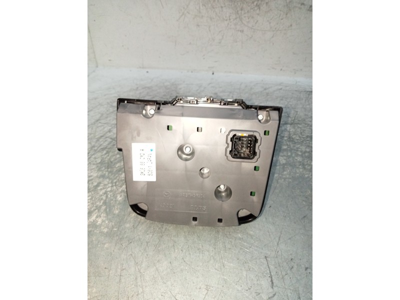 Recambio de mando multifuncion para mazda 6 kombi ()(.2012) center-line referencia OEM IAM   
