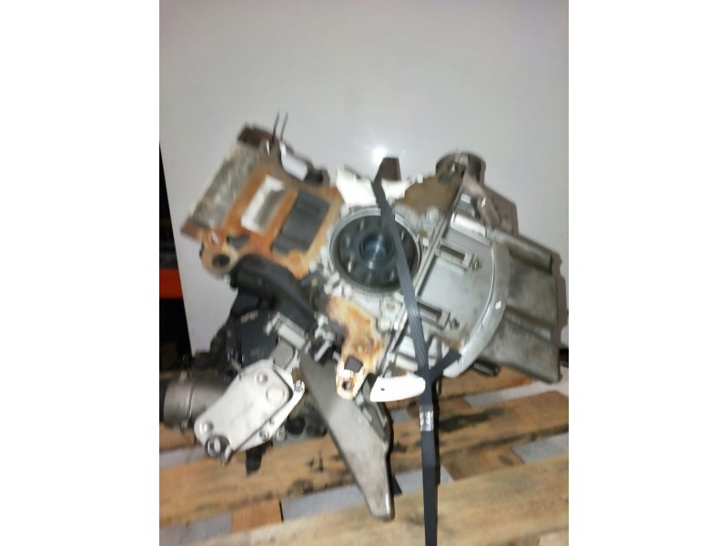 Recambio de despiece motor para bmw x3 (e83) 2.0d referencia OEM IAM 204D5 84265774 
