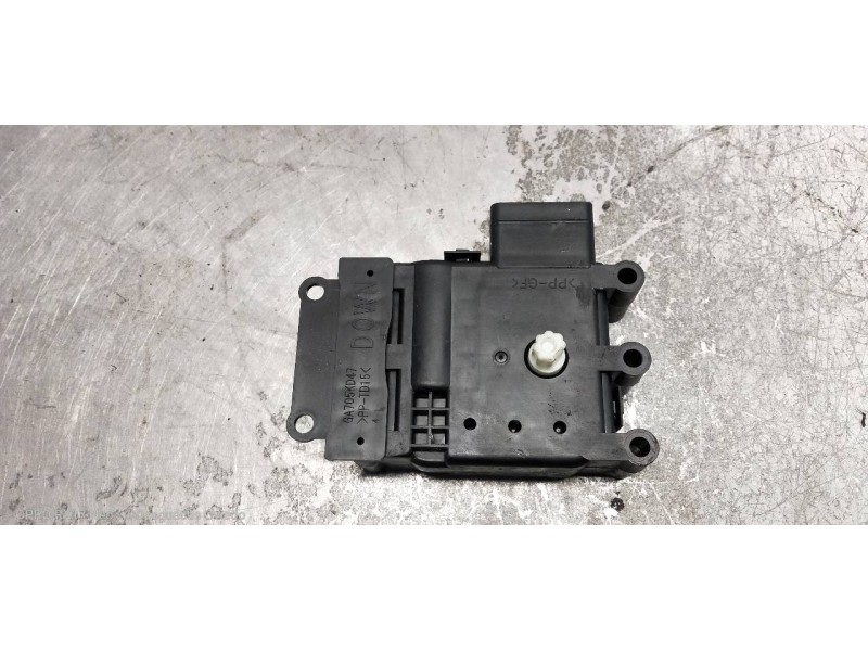 Recambio de motor apertura trampillas climatizador para mazda 6 kombi ()(.2012) center-line referencia OEM IAM   