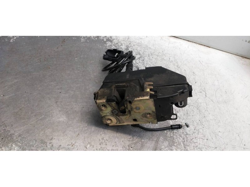 Recambio de motor cierre centralizado delantero derecho para renault megane ii berlina 3p 1.5 dci diesel referencia OEM IAM   