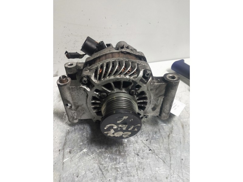 Recambio de alternador para peugeot 207 sw sport referencia OEM IAM A005TG0881ZEB  