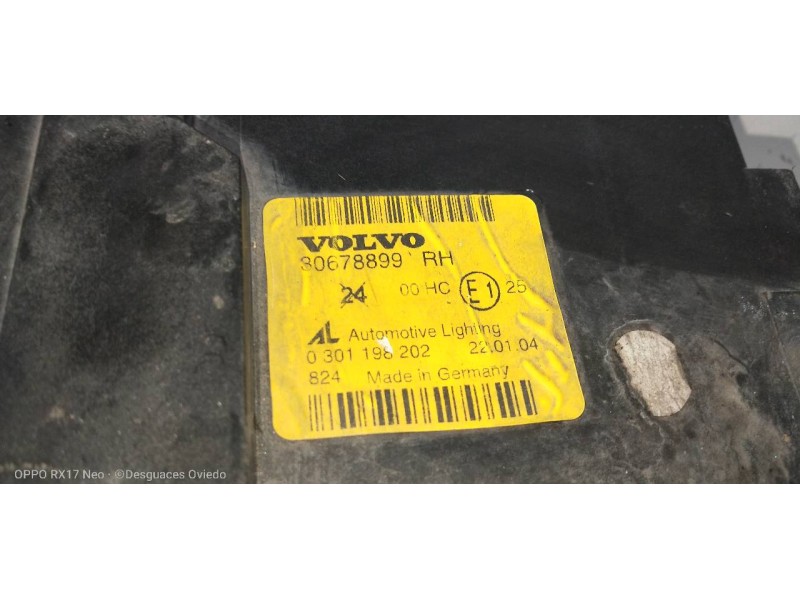 Recambio de faro derecho para volvo v50 familiar 2.0 d kinetic referencia OEM IAM 30678899 0301198202 
