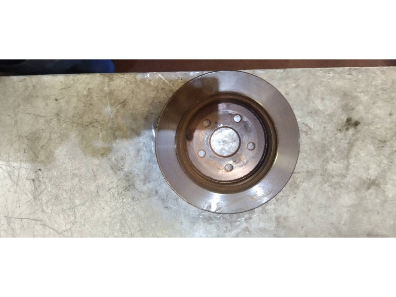 Recambio de disco freno trasero para toyota corolla verso (r1) 2.2 turbodiesel cat referencia OEM IAM   