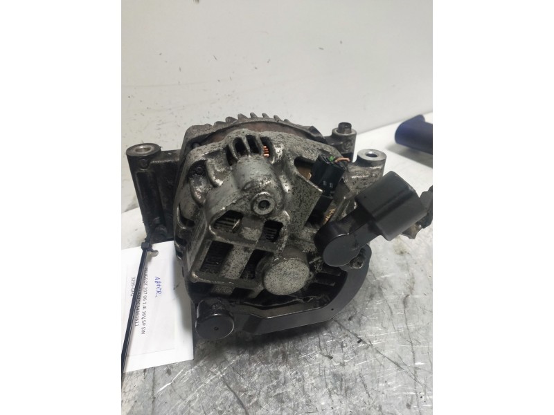 Recambio de alternador para peugeot 207 sw sport referencia OEM IAM A005TG0881ZEB  