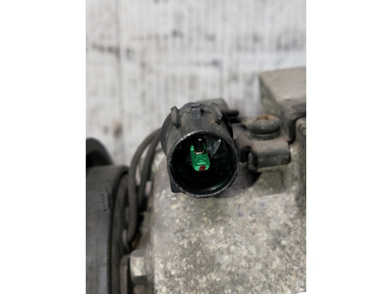 Recambio de compresor aire acondicionado para hyundai i30 1.4 cat referencia OEM IAM   
