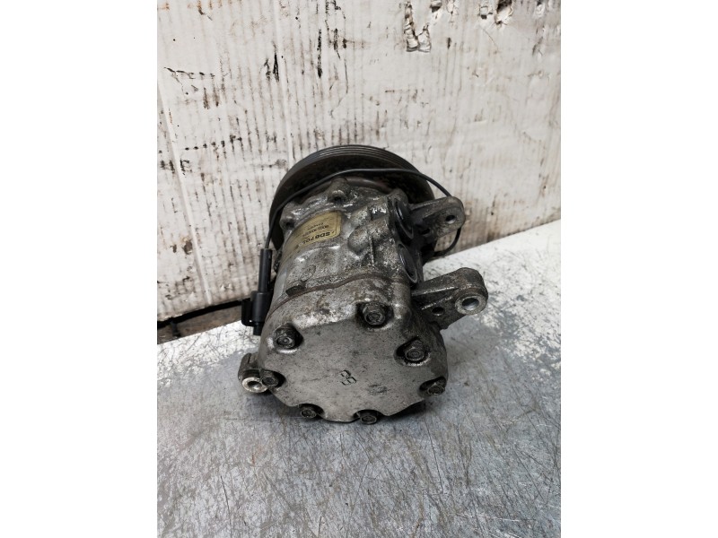 Recambio de compresor aire acondicionado para mg rover serie 400 (xw) 416 gti referencia OEM IAM SDB7057060  