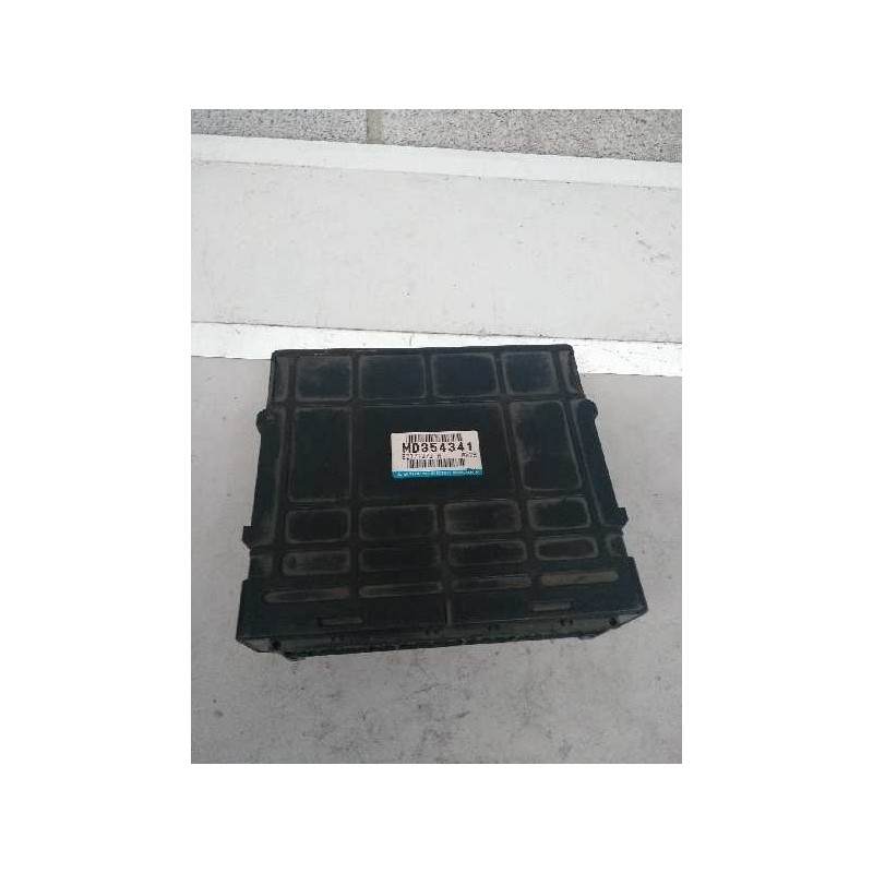 Recambio de centralita motor uce para mitsubishi space star (dg0) 1.3 cat referencia OEM IAM MD354341 E2T71272H 