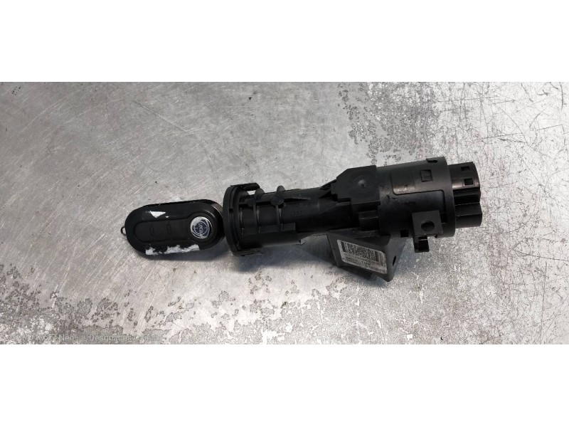 Recambio de conmutador de arranque para lancia delta (181) gold referencia OEM IAM 51793869  