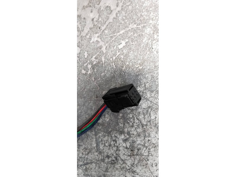 Recambio de retrovisor izquierdo para citroen c3 exclusive referencia OEM IAM   