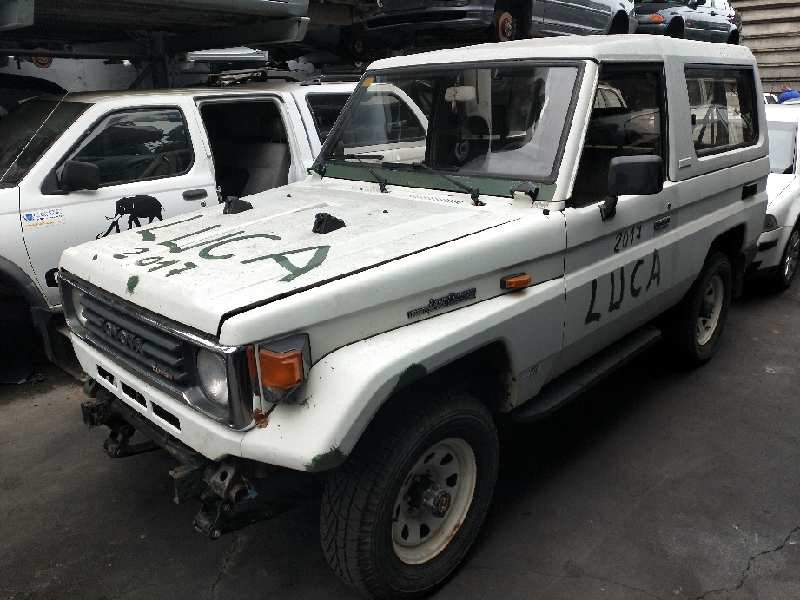 toyota land cruiser (j7) del año 1993