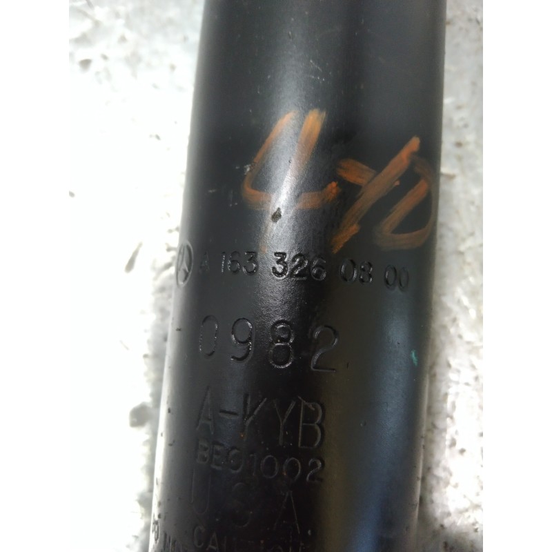 Recambio de amortiguador trasero derecho para mercedes clase m (w163) 400 cdi (163.128) referencia OEM IAM A1633260800  