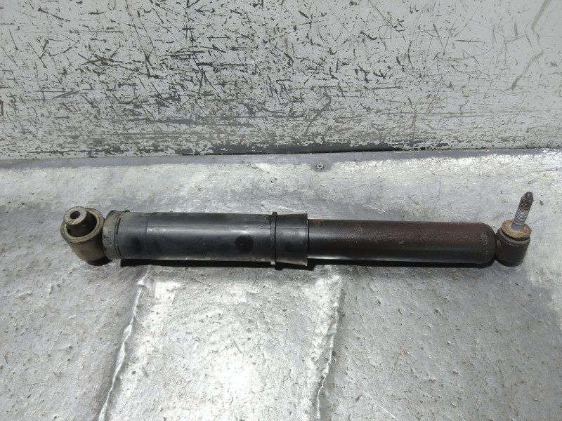 Recambio de amortiguador trasero izquierdo para renault megane ii berlina 5p authentique referencia OEM IAM 8200187404  
