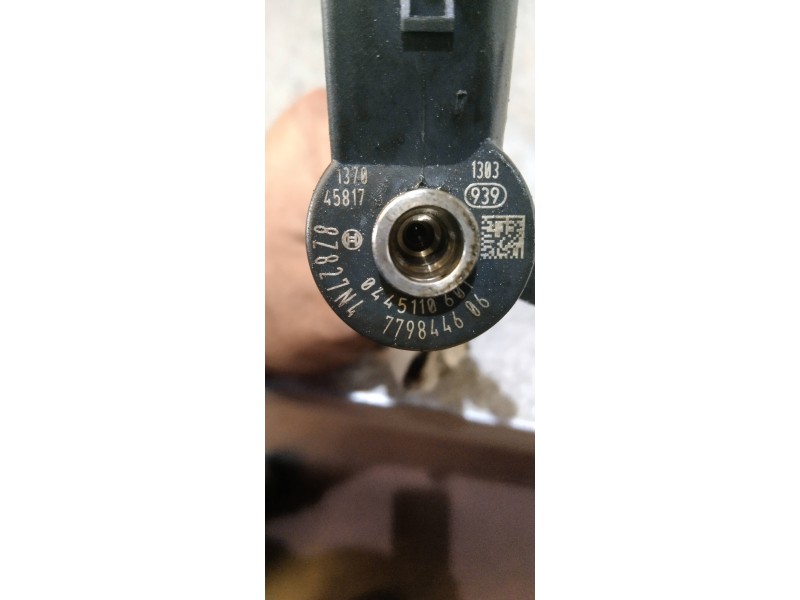 Recambio de inyector para bmw serie 3 touring (e91) 318d referencia OEM IAM 0445110601  