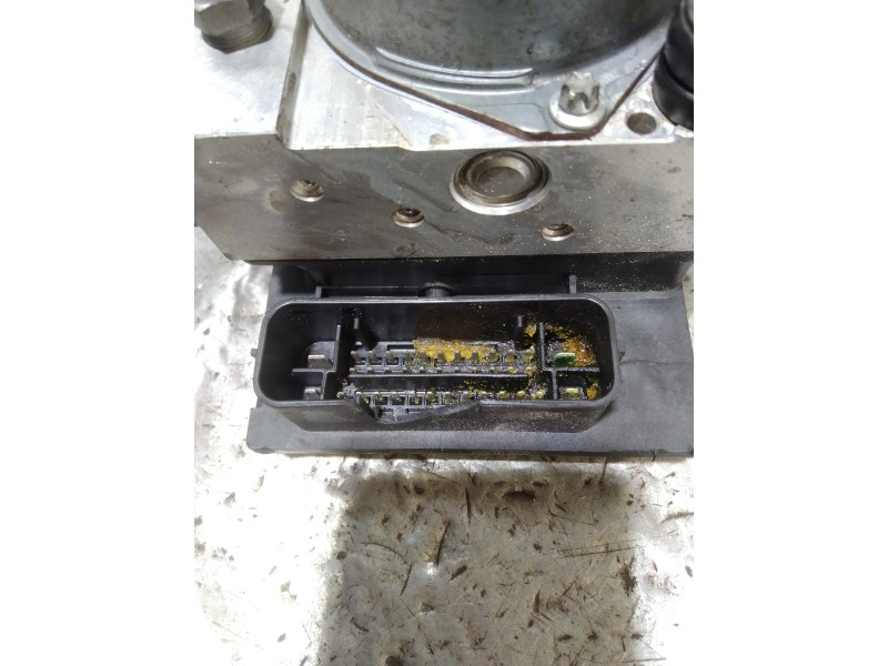 Recambio de abs para citroen c4 berlina vtr plus referencia OEM IAM 0265235235 9661887180 
