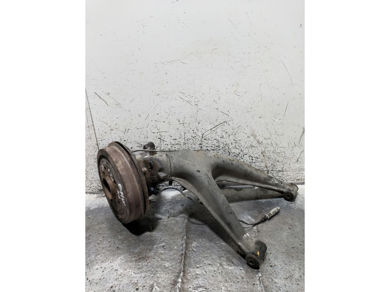 Recambio de mangueta trasera izquierda para bmw serie 3 compacto (e36) 316i referencia OEM IAM   