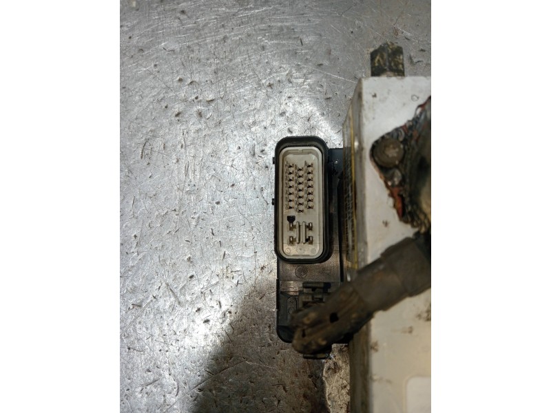 Recambio de abs para chrysler pt cruiser (pt) 2.0 classic referencia OEM IAM 25094602033 05033082ACA 