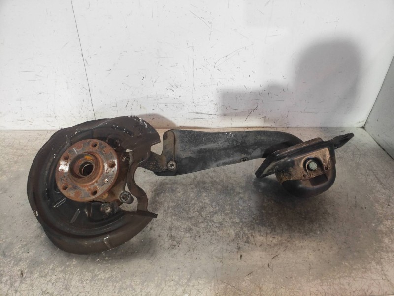 Recambio de mangueta trasera izquierda para volkswagen golf v berlina (1k1) highline 4motion referencia OEM IAM   1K0505223K