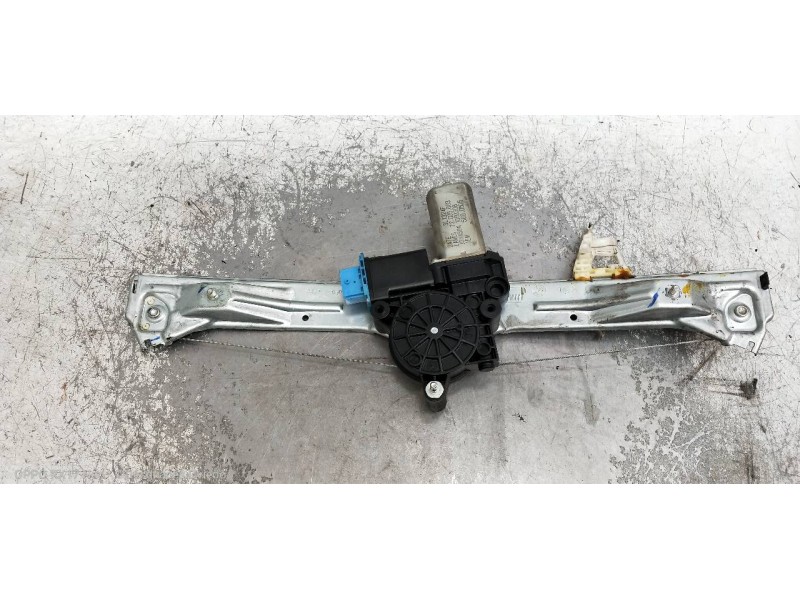 Recambio de elevalunas trasero derecho para lancia delta (181) gold referencia OEM IAM 51832157  