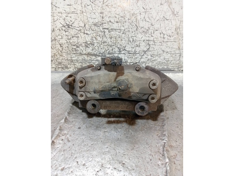 Recambio de pinza freno delantera izquierda para mercedes clase m (w163) 400 cdi (163.128) referencia OEM IAM 20833300  