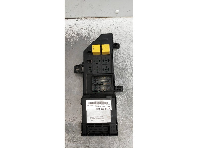 Recambio de caja reles / fusibles para saab 9-3 sport hatch linear referencia OEM IAM 12798346 12780963 518820022 