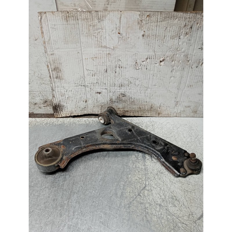 Recambio de brazo suspension inferior delantero derecho para opel corsa d 1.3 16v cdti cat (z 13 dth / l4i) referencia OEM IAM  