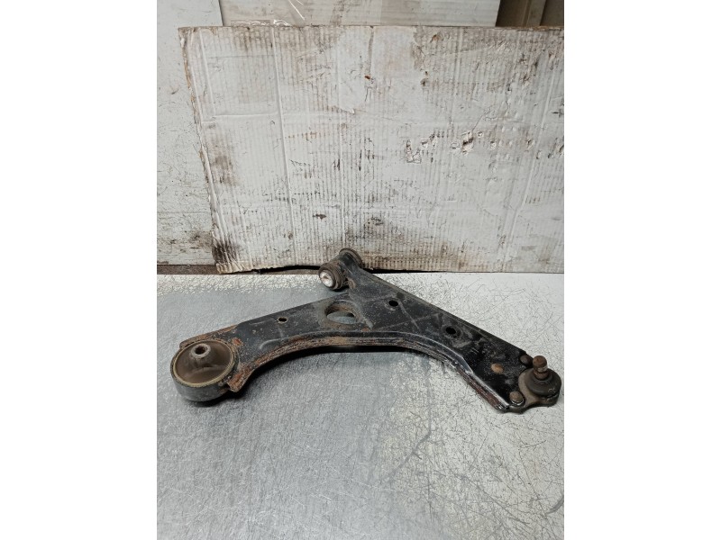 Recambio de brazo suspension inferior delantero derecho para opel corsa d 1.3 16v cdti cat (z 13 dth / l4i) referencia OEM IAM  