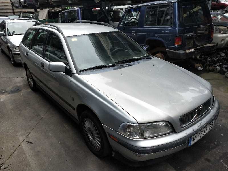 volvo v40 familiar del año 1999 volvo v40 familiar del año 1999