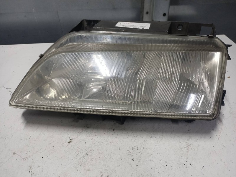 Recambio de faro izquierdo para citroen xantia berlina 2.0 hdi 90/110 image referencia OEM IAM   