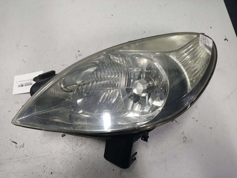 Recambio de faro izquierdo para citroen xsara picasso 1.6 hdi 90 exclusive referencia OEM IAM   