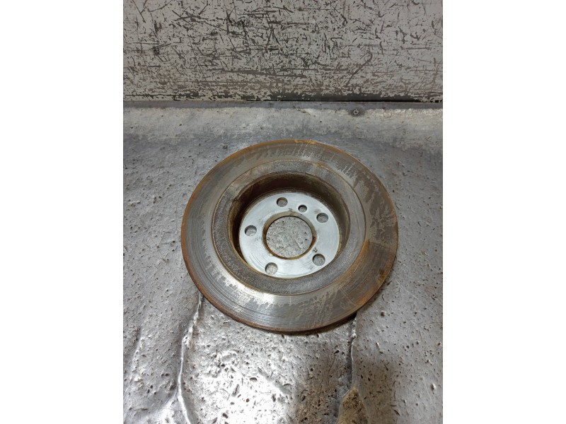 Recambio de disco freno trasero para bmw serie x1 (f48) sdrive18d referencia OEM IAM   