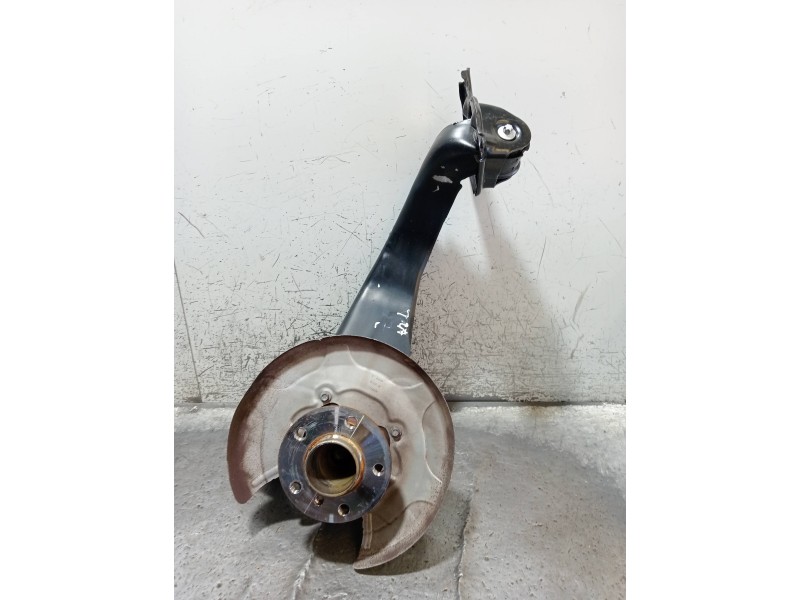 Recambio de mangueta trasera izquierda para bmw serie x1 (f48) sdrive18d referencia OEM IAM 6898963  