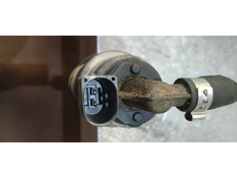 Recambio de bomba combustible para mercedes clase m (w163) 400 cdi (163.128) referencia OEM IAM 72814301 A0001781301 