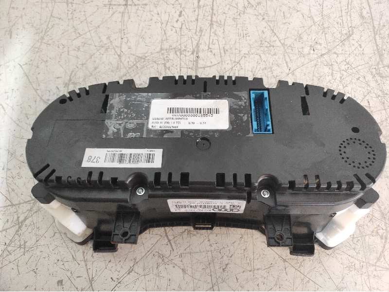 Recambio de cuadro instrumentos para audi a1 (8x) 1.6 tdi referencia OEM IAM A2C53321556 8X0920930D 