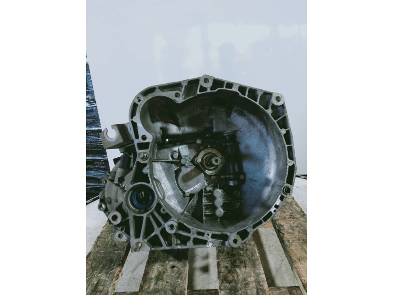 Recambio de caja cambios para fiat punto berlina (188) 1.9 jtd cat referencia OEM IAM 8923114  5V