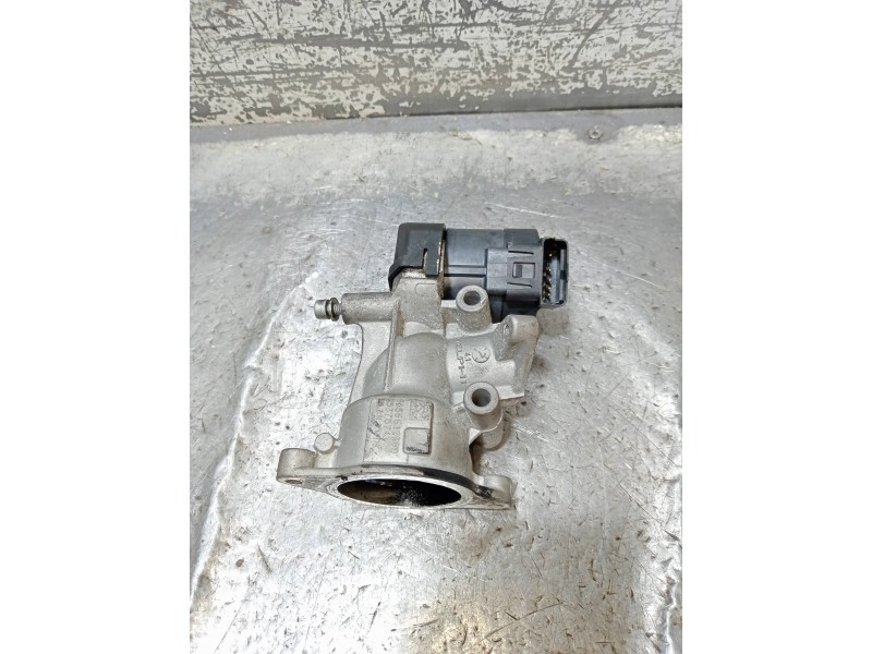 Recambio de valvula egr para volvo v50 familiar 2.0 d kinetic referencia OEM IAM 965612380 25375741 