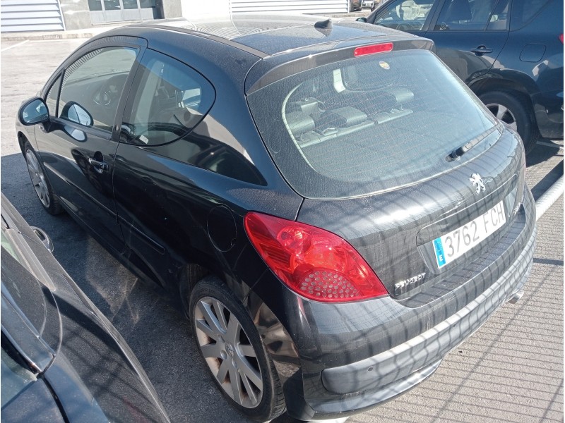 peugeot 207 del año 2006