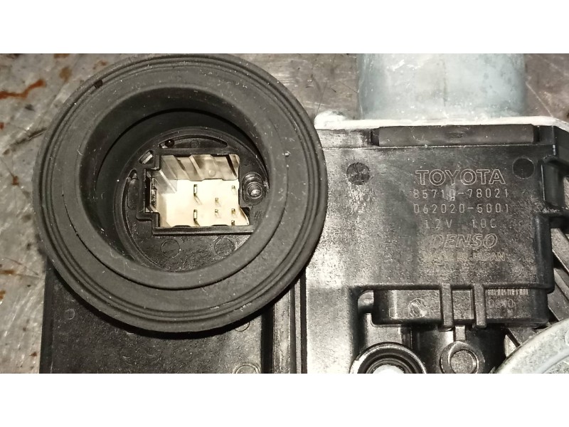 Recambio de elevalunas trasero derecho para lexus nx 300h 4wd referencia OEM IAM   