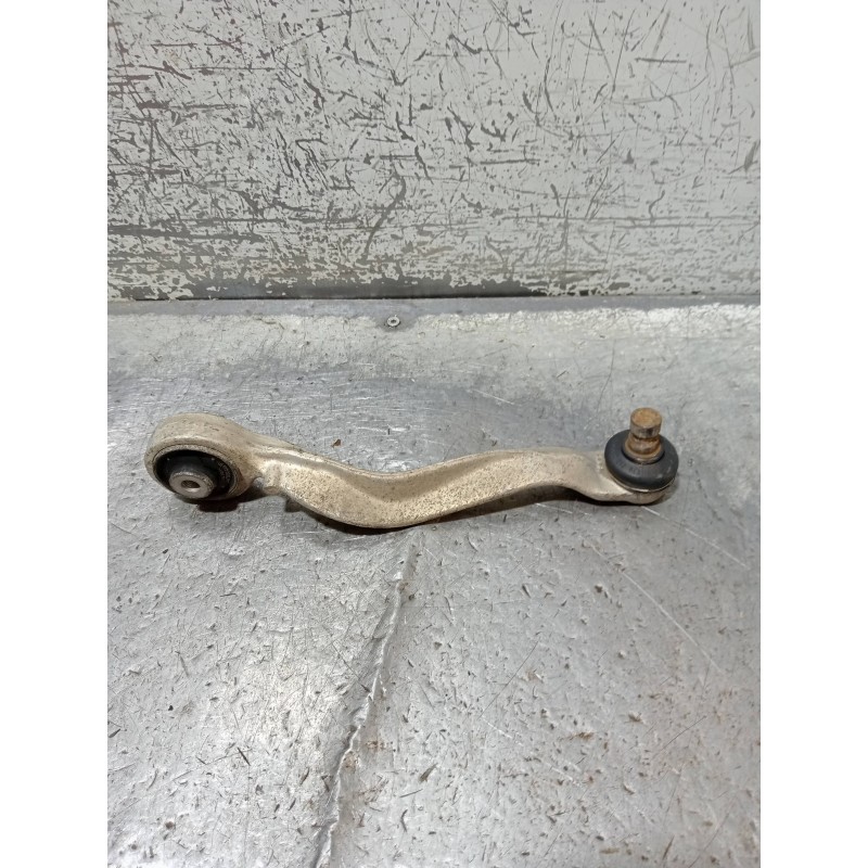 Recambio de brazo suspension superior delantero izquierdo para audi a4 berlina (b5) 1.9 tdi referencia OEM IAM 4D0407511F  