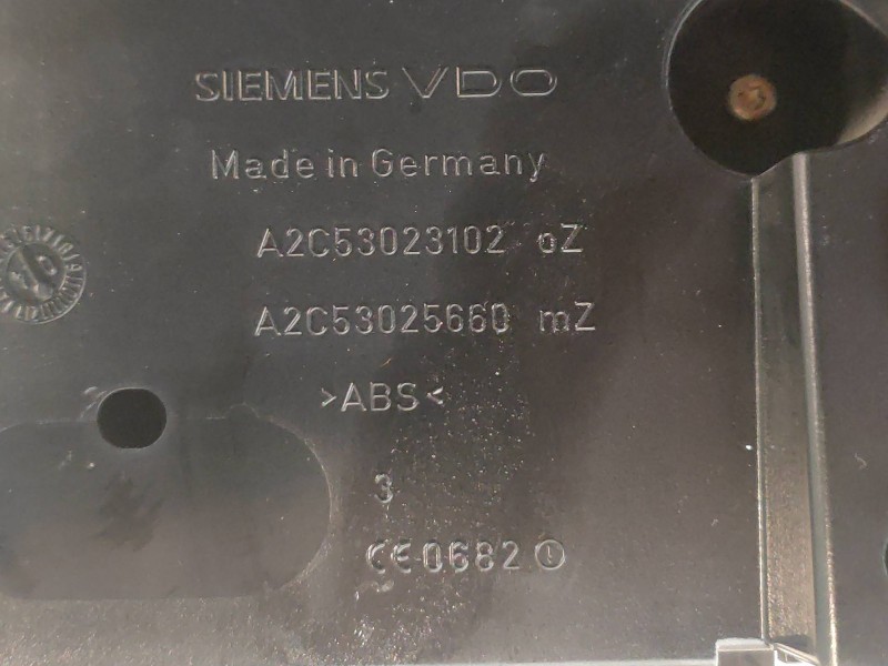 Recambio de cuadro instrumentos para volkswagen golf v berlina (1k1) highline 4motion referencia OEM IAM A2C53023102 A2C53025660
