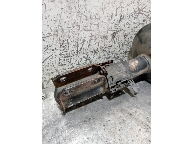 Recambio de amortiguador delantero derecho para renault rapid/express (f40) 1.4 referencia OEM IAM   