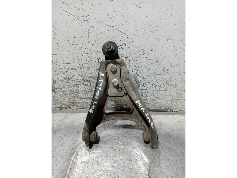 Recambio de brazo suspension superior delantero derecho para renault rapid/express (f40) 1.4 referencia OEM IAM   