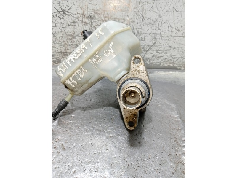 Recambio de bomba freno para volkswagen passat variant (3c5) advance referencia OEM IAM 03350886761  