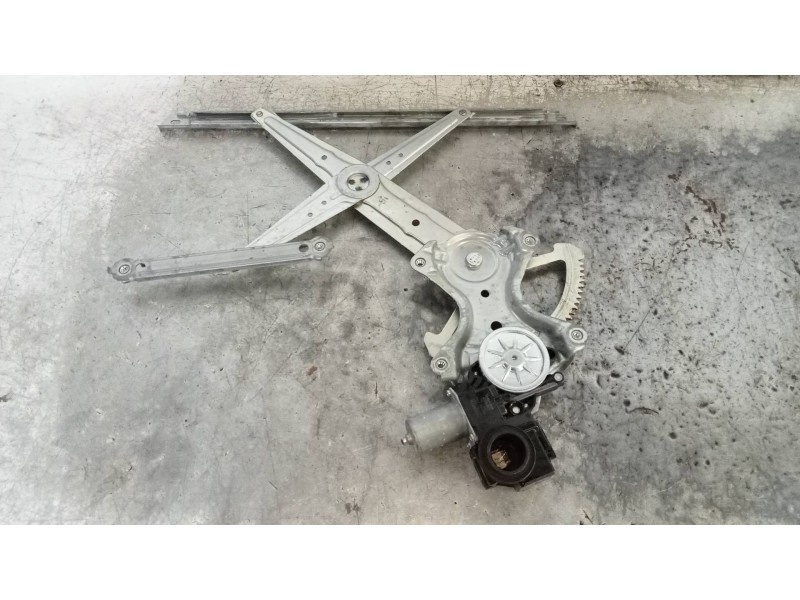 Recambio de elevalunas delantero derecho para lexus nx 300h 4wd referencia OEM IAM   