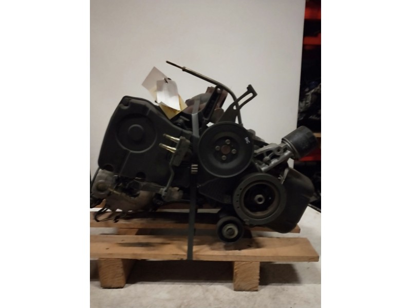 Recambio de motor completo para hyundai lantra familiar (rd) 1.6 gls referencia OEM IAM G4GR V412399 