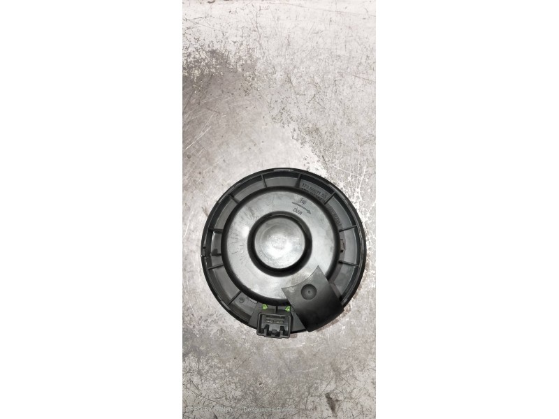 Recambio de motor calefaccion para ford c-max trend referencia OEM IAM AV6N18456AB  