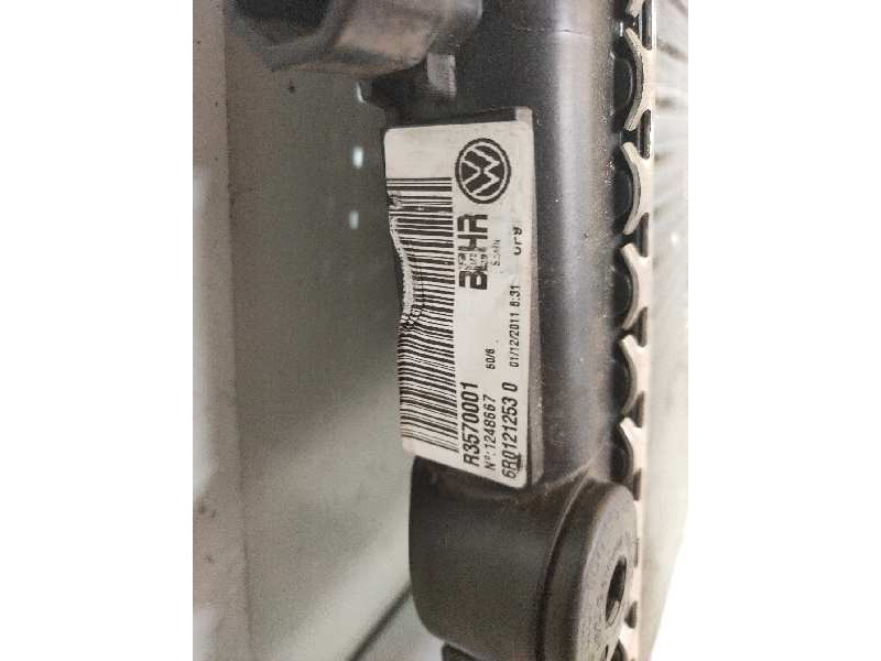 Recambio de radiador agua para audi a1 (8x) 1.6 tdi referencia OEM IAM R357001 6R0121253 